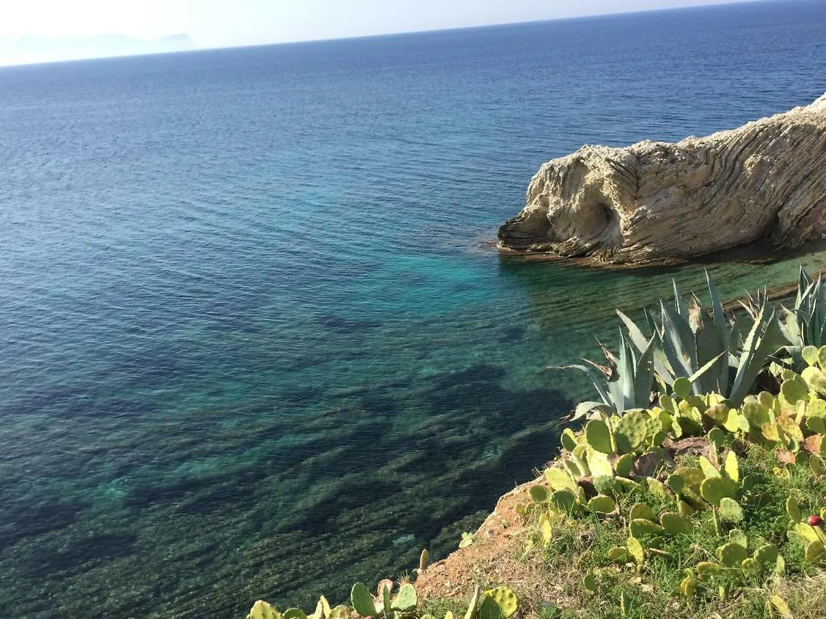 Charm Holiday Terrasini Ferienhaus